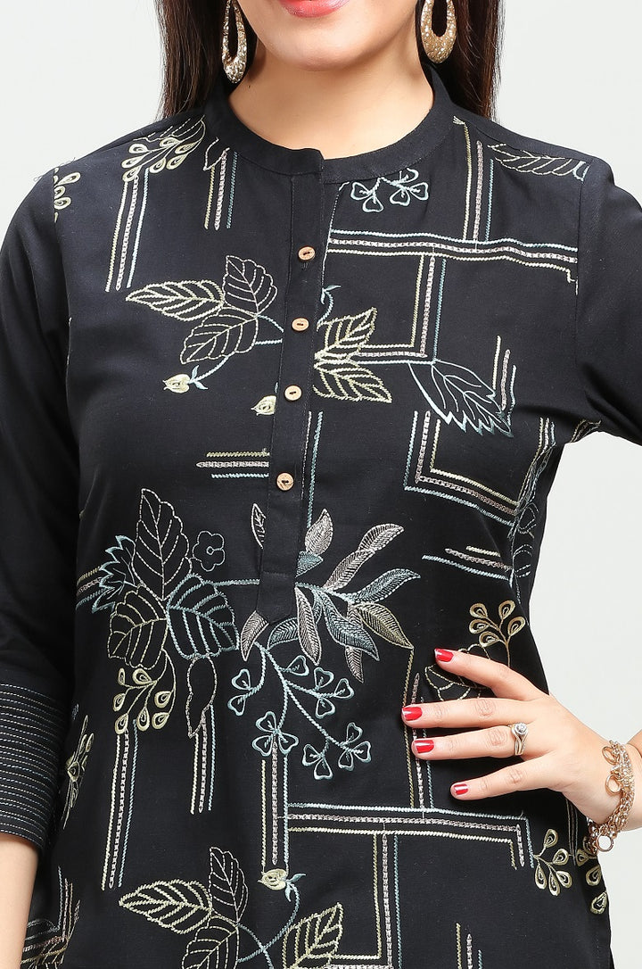 Black Cotton Straight Embroidered Short Kurta