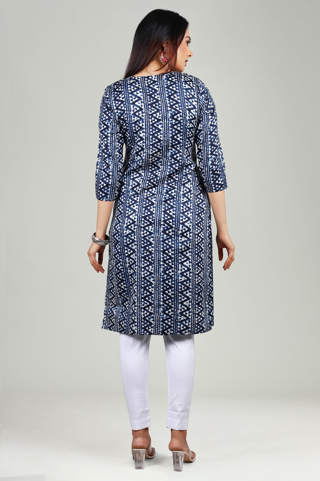 Indigo Cambric Cotton Straight Embroidered Kurta