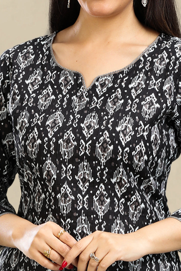 Black Cotton Straight Printed Kurta