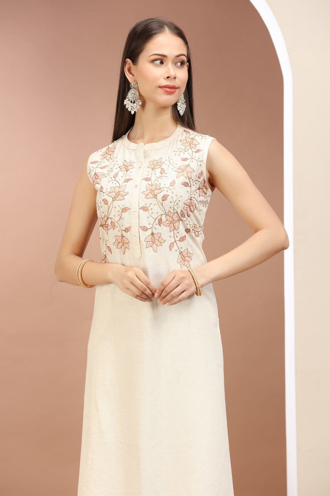 Off White Flax Cotton Embroidered Straight Sleeveless Kurta