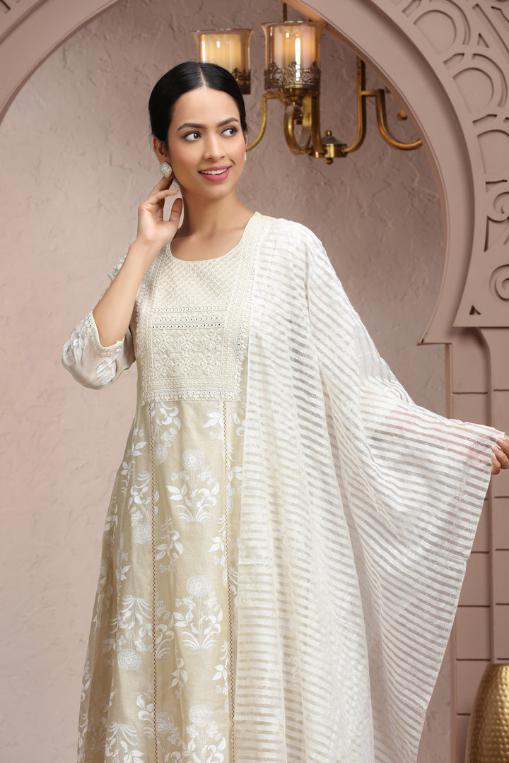 Off White Chanderi A Line Embroidered Kurta Pant Suit Set