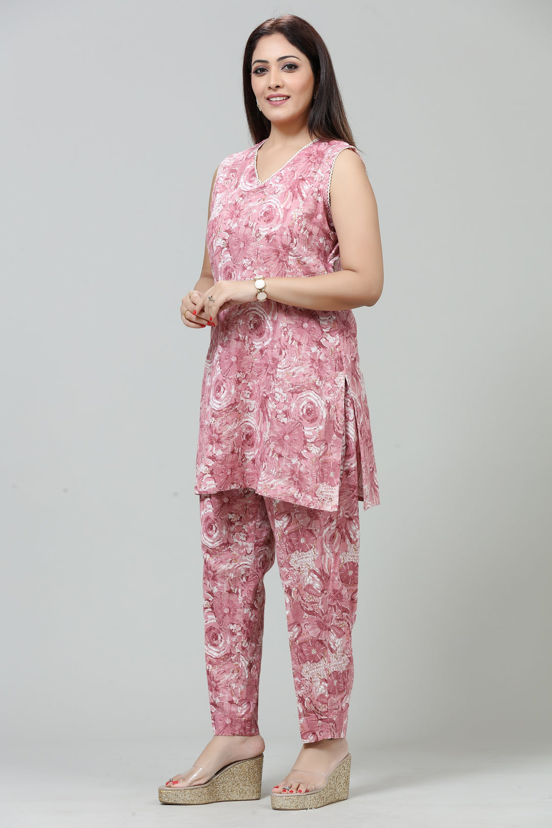 Peach Cotton Straight Sleeveless Kurta Pant Co ord Sets