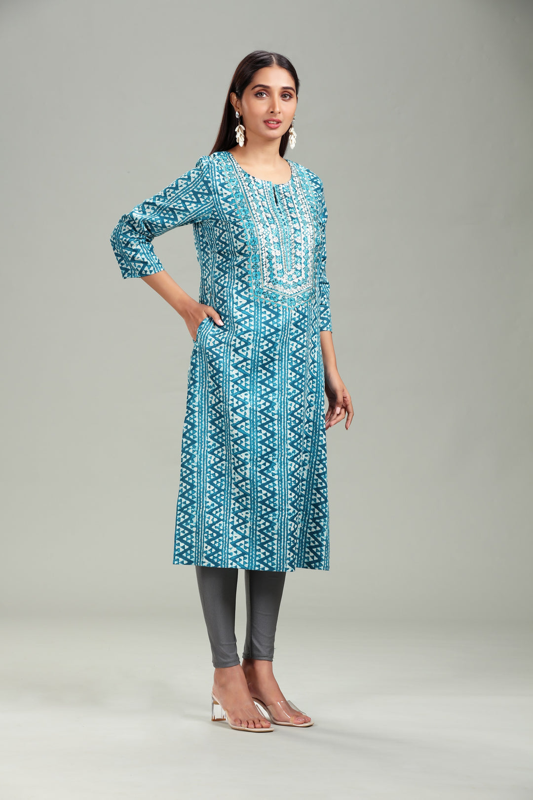 Sea Blue Cotton Straight Embroidered Kurta