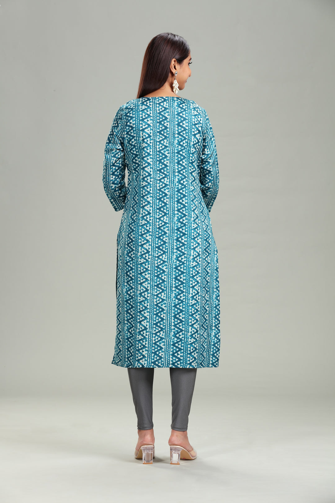 Sea Blue Cotton Straight Embroidered Kurta