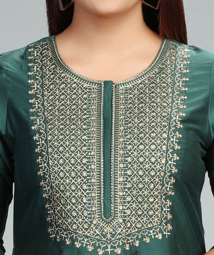 Dark Green Cotton Silk Straight Embroidered Kurta