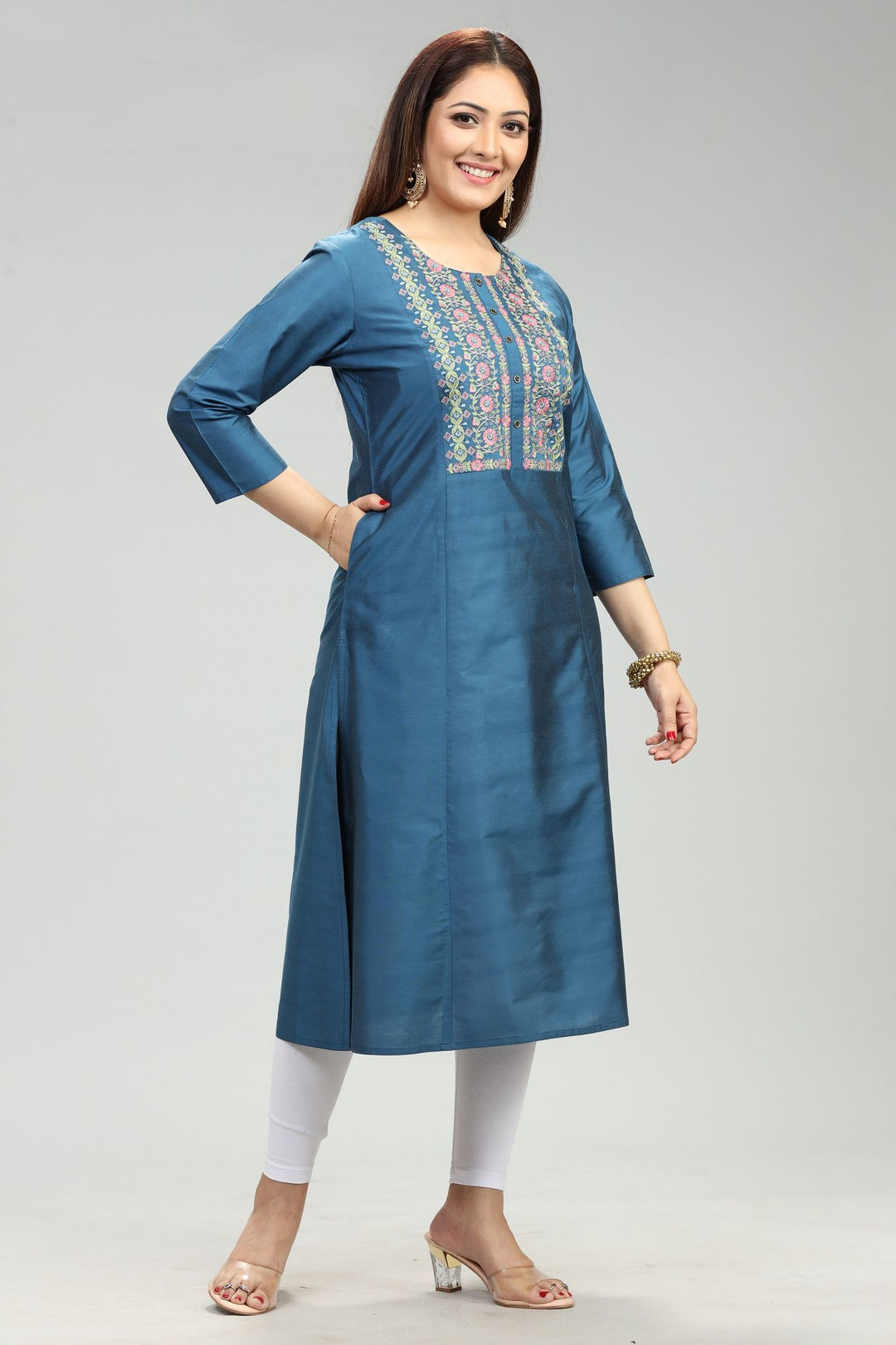 Blue Cotton Silk Straight Embroidered Kurta