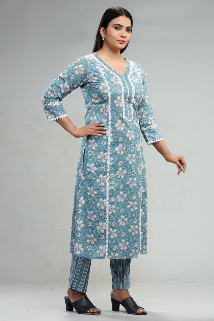 Turquoise Cotton A Line Printed Kurta Pant Co ord Set