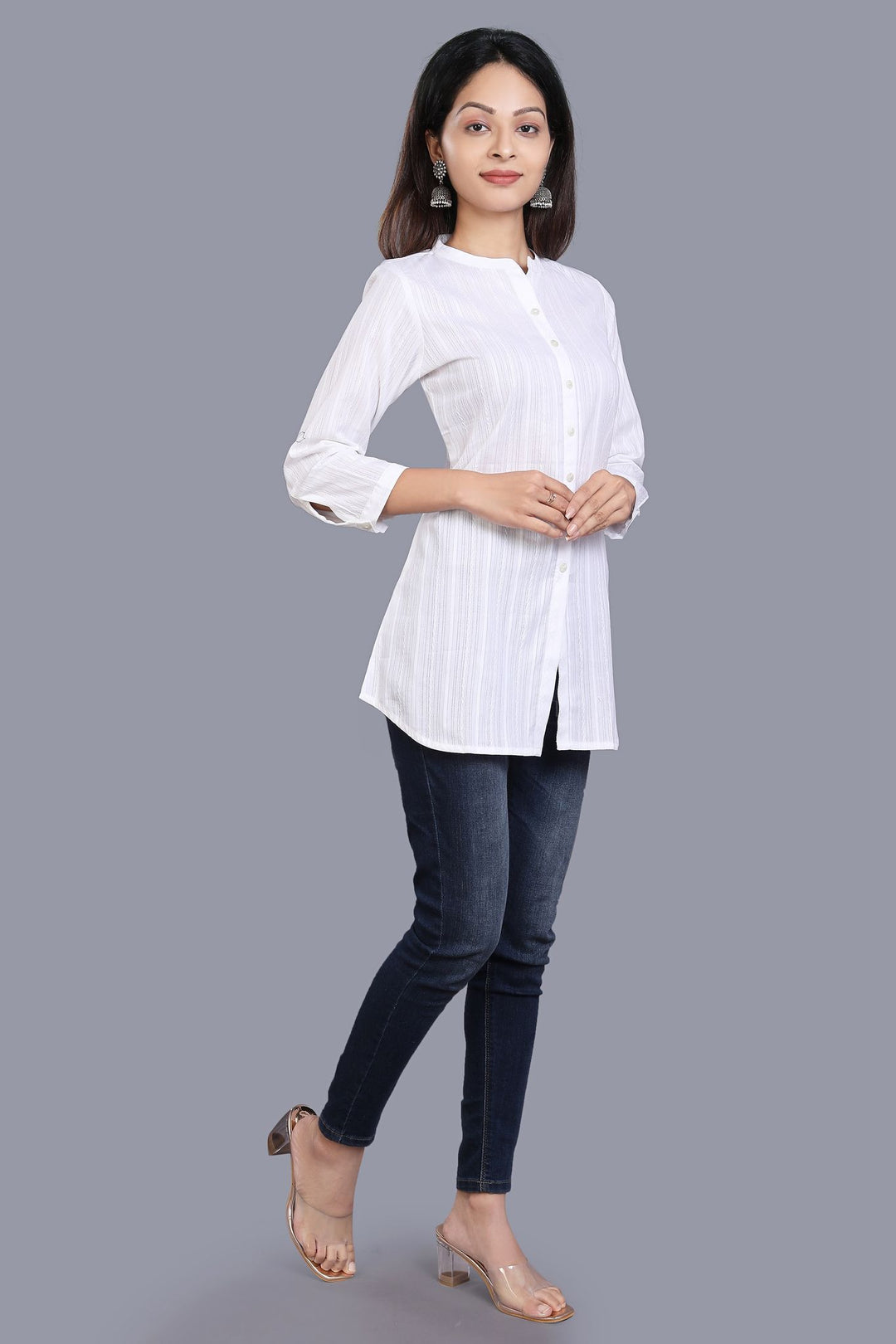 Druhi White Cotton Short Kurtis