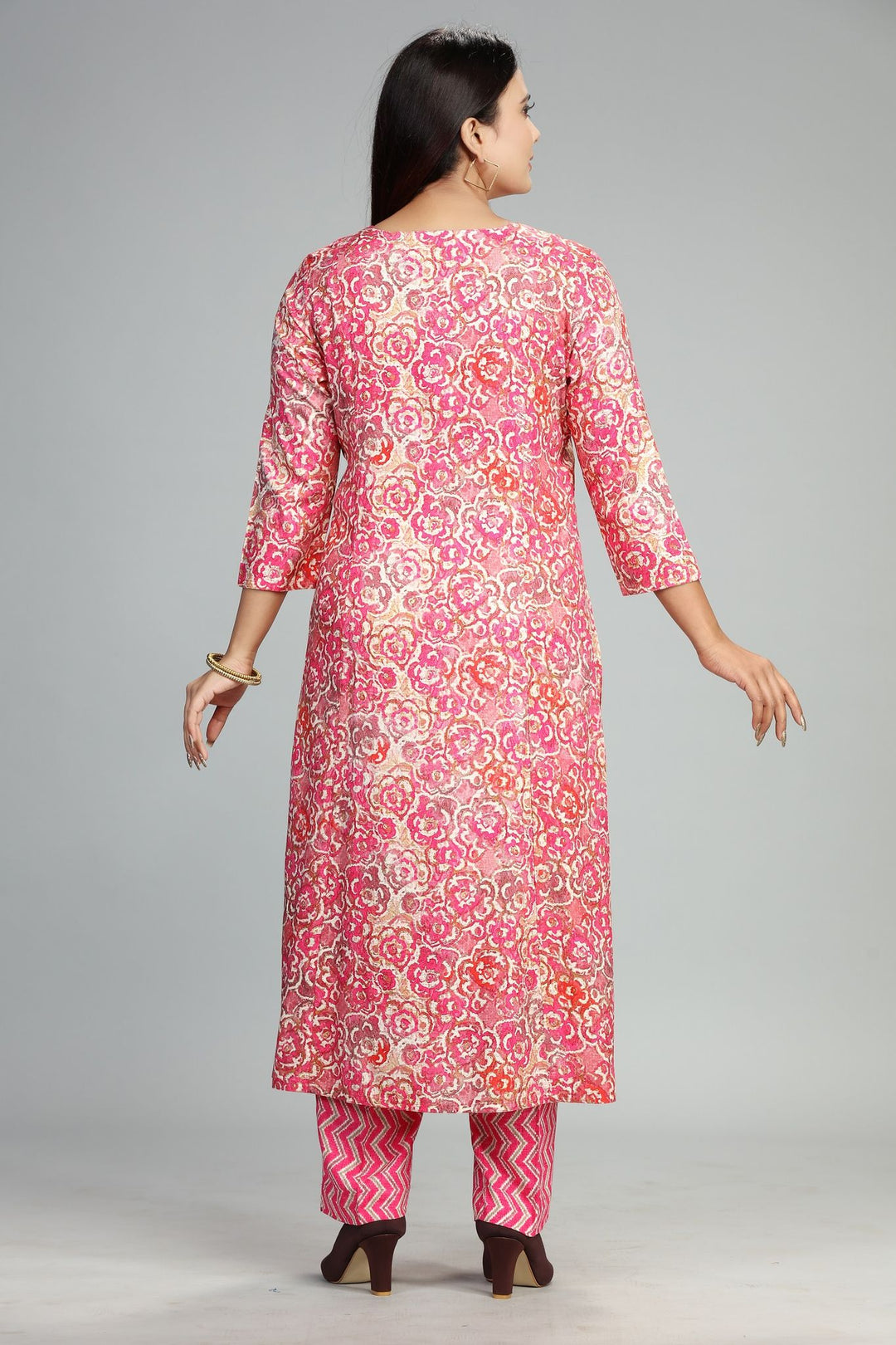 Hradini Pink Rayon Kurta With Pant Set