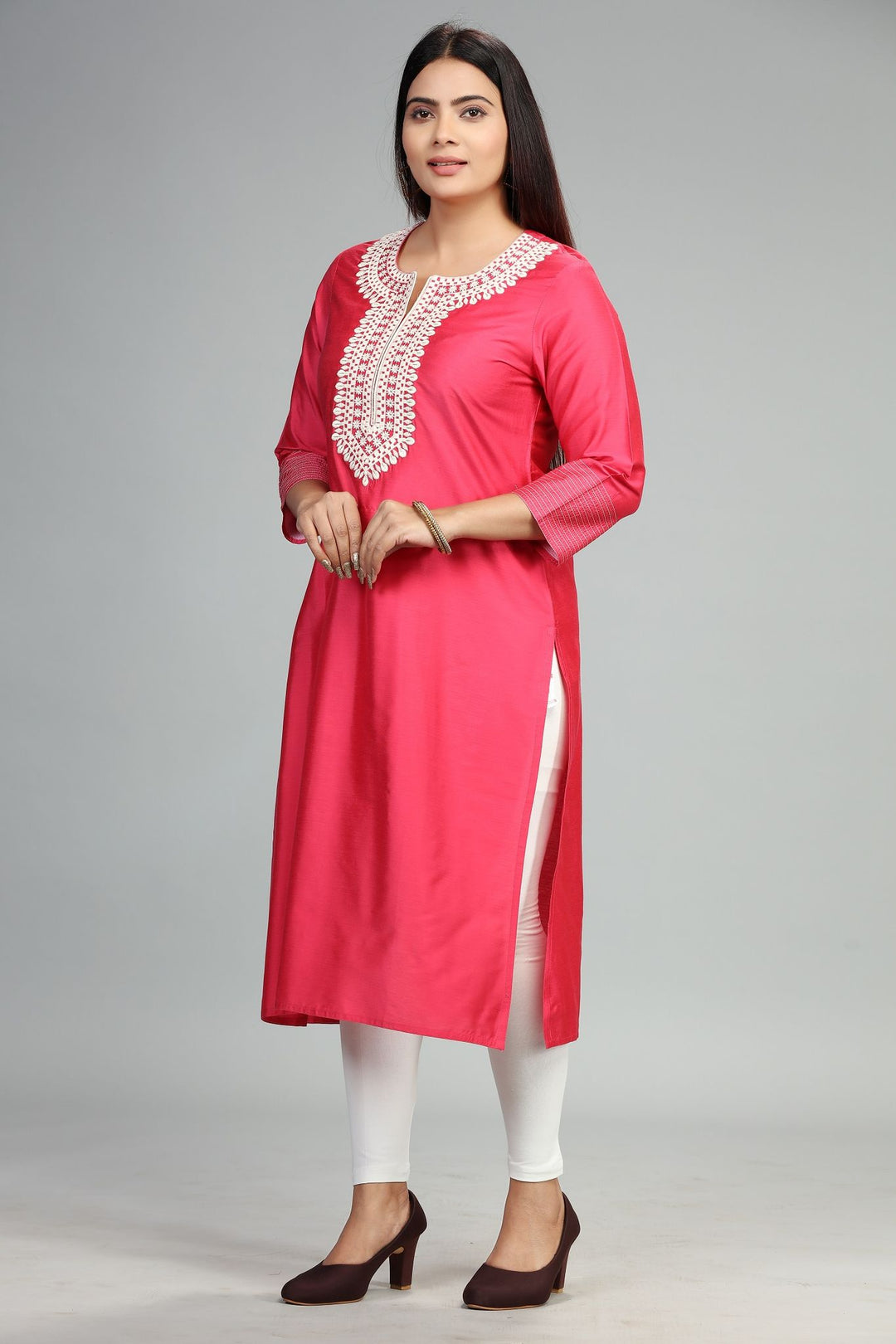 Pink Cotton Silk Straight Embroidered Kurta