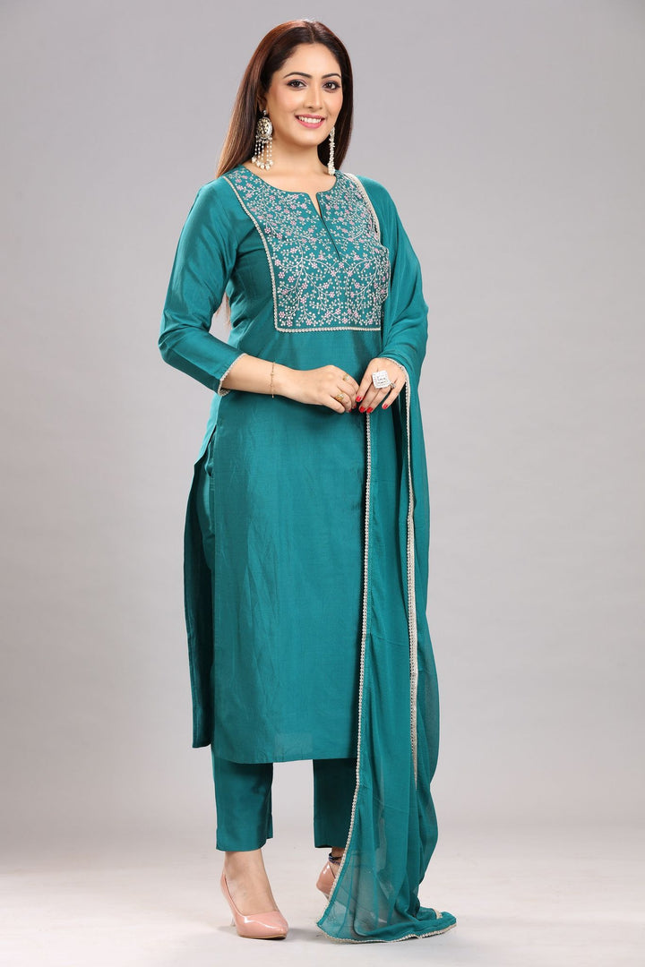 Kanchna Peacock Green Cotton Silk Embroidered Suit Set for women