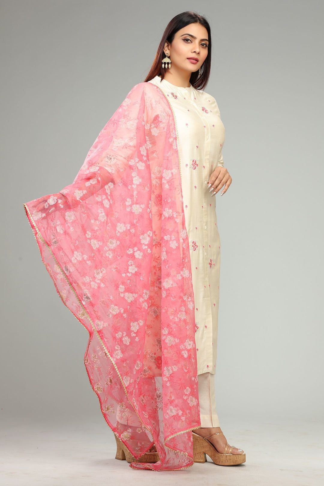 Laranya Cream Cotton Silk Embroidered Suit Set