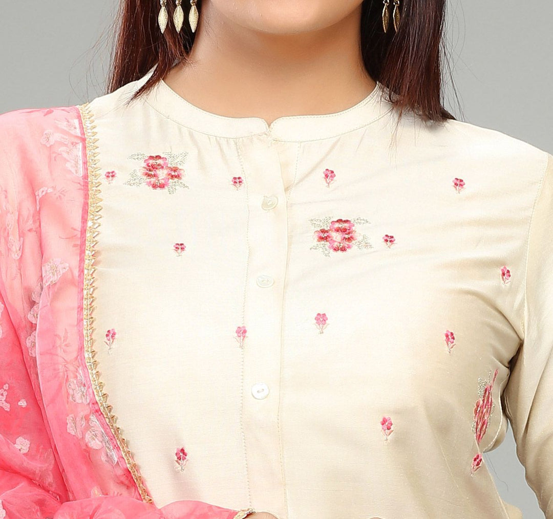 Laranya Cream Cotton Silk Embroidered Suit Set