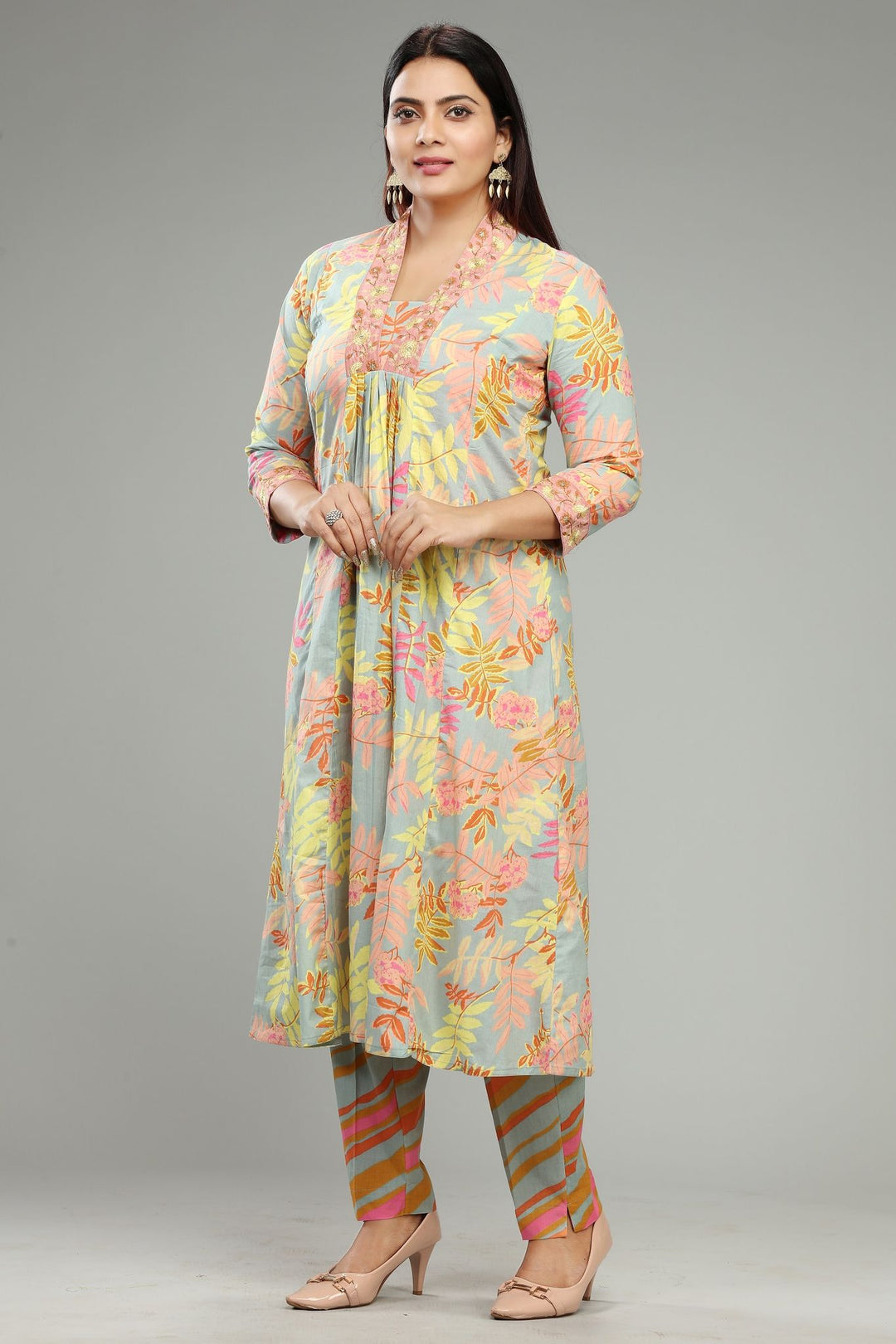 Mamata Multicolour I Cotton Kurta With Pant Set