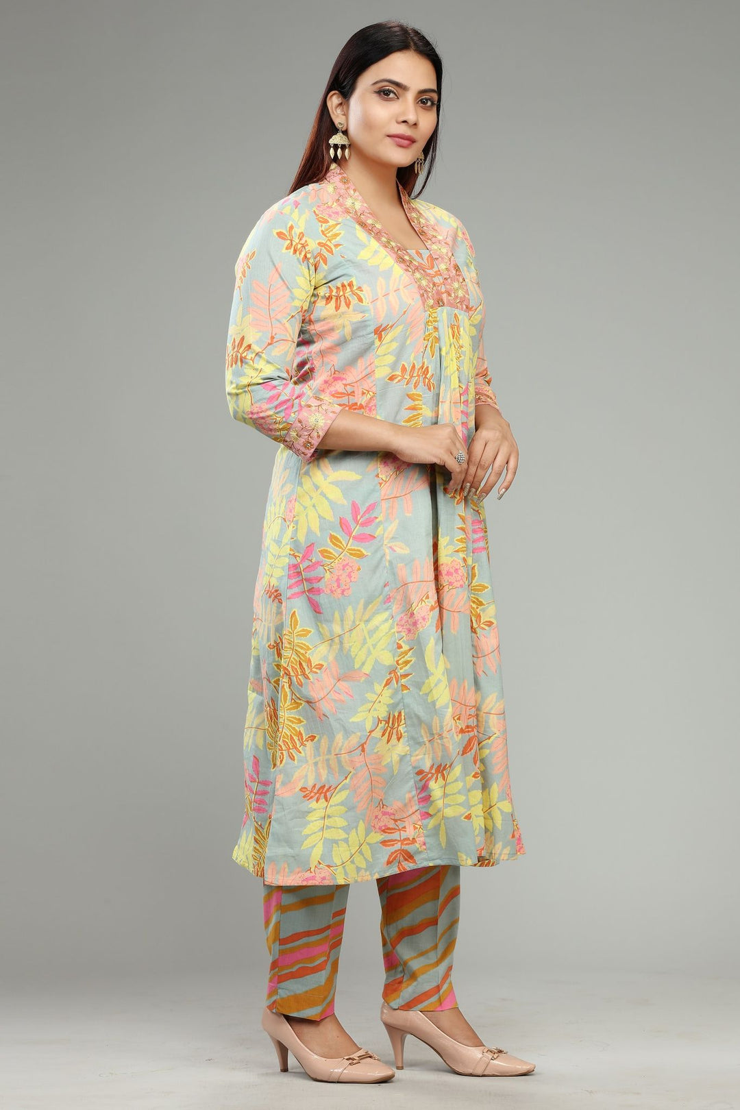 Mamata Multicolour I Cotton Kurta With Pant Set