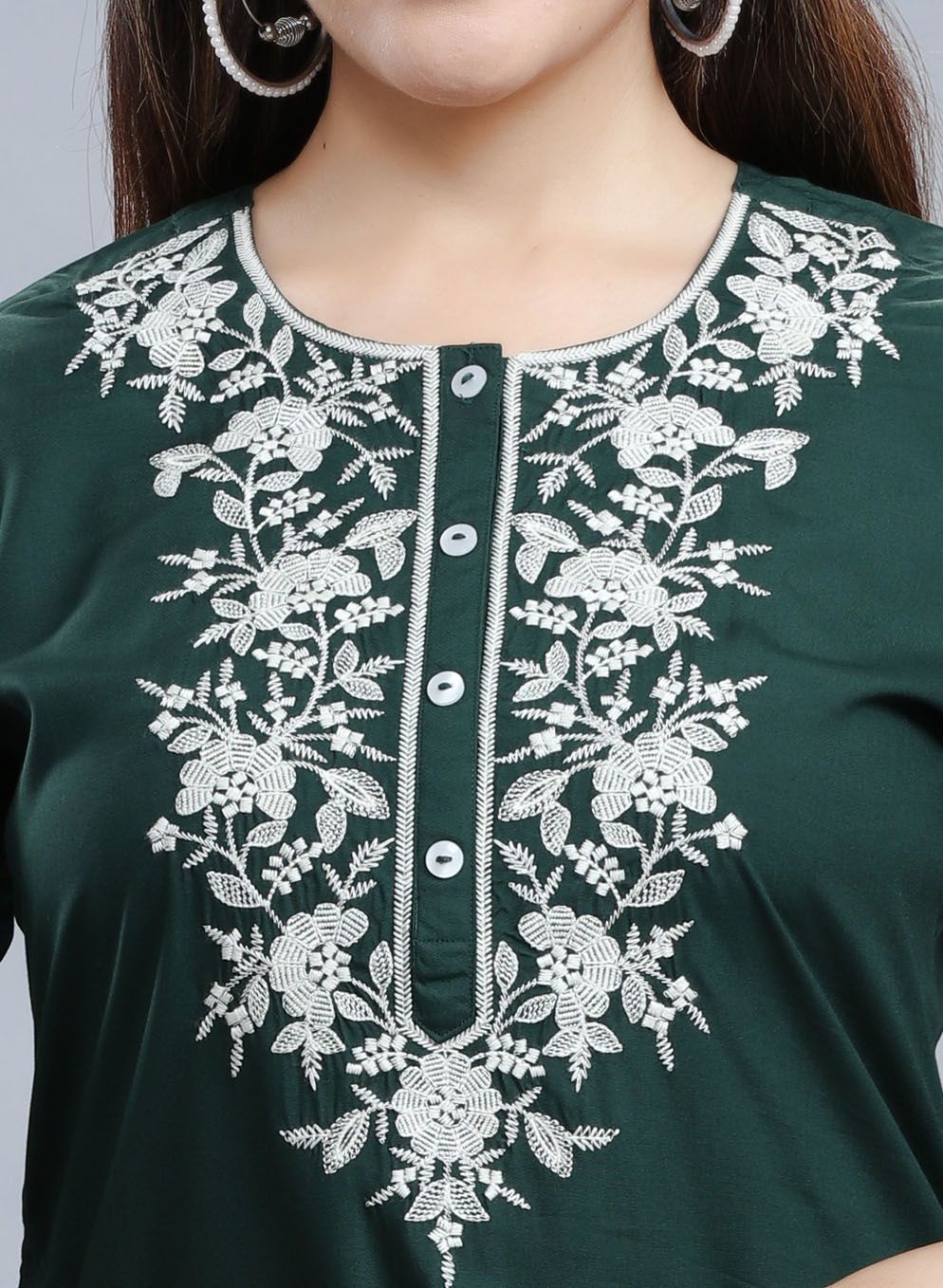 Green Rayon Straight Embroidered Kurta