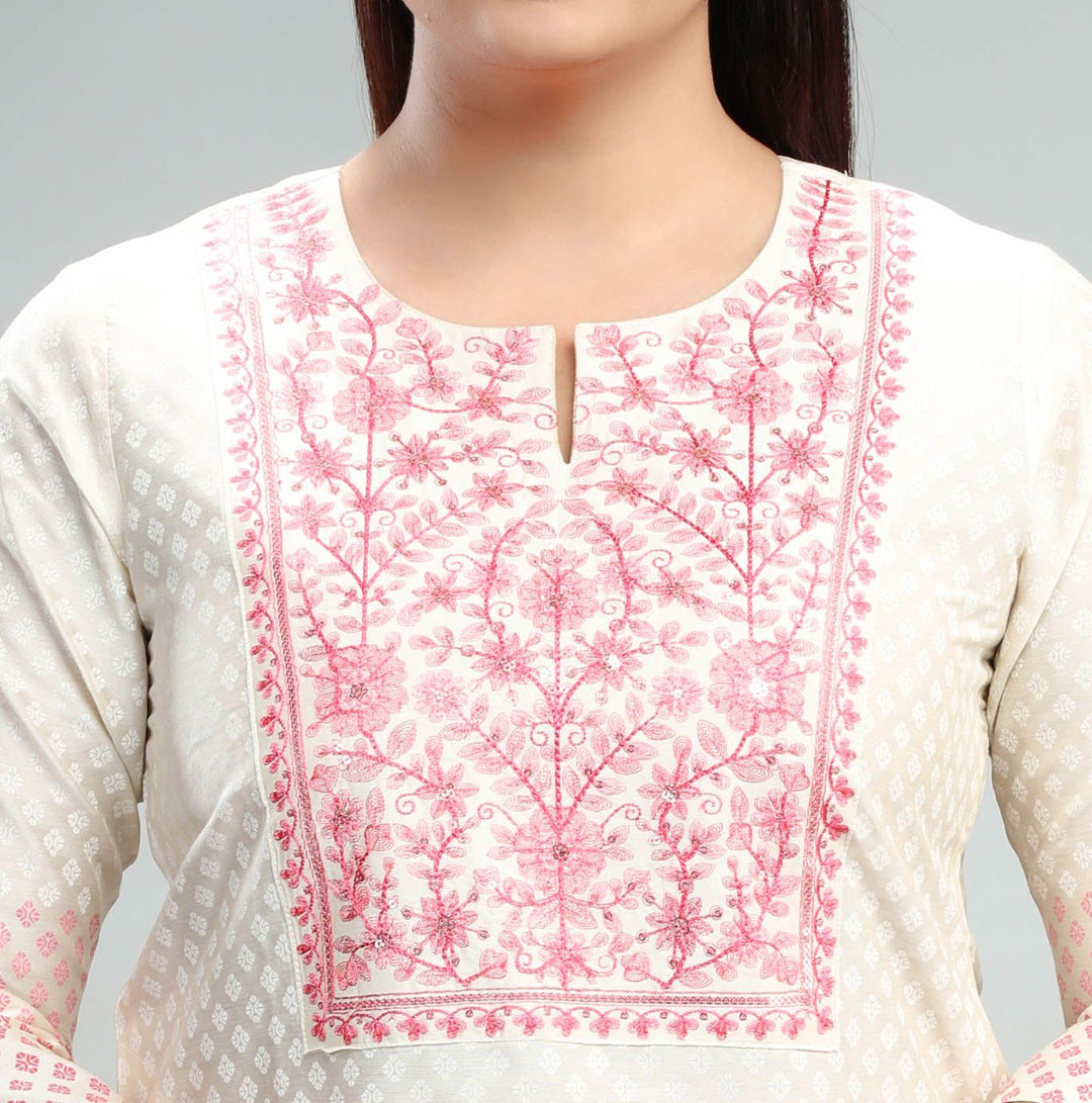 Cream Cotton Straight Embroidered Kurta