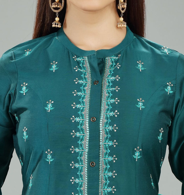 Usmina Green Cotton Silk Embroidered Suit Set